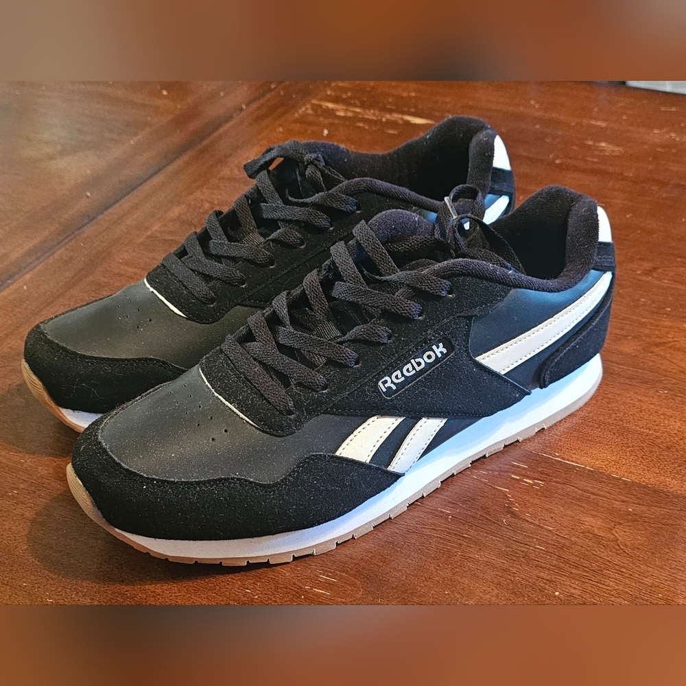 Sz 12 Reebok Men's Black Sneakers with White Stripes